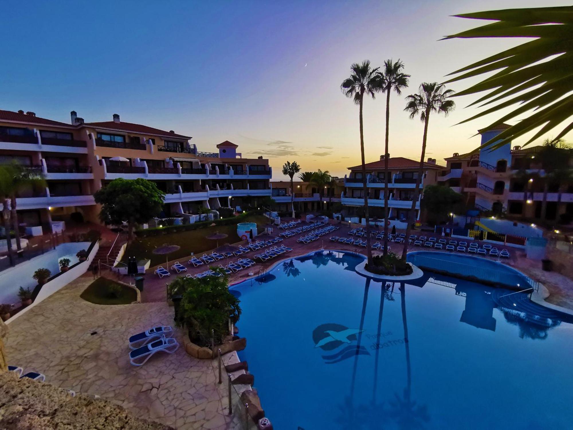 Strelitzia Apartment - Ocean View & Heated Pool San Miguel de Abona Exteriör bild