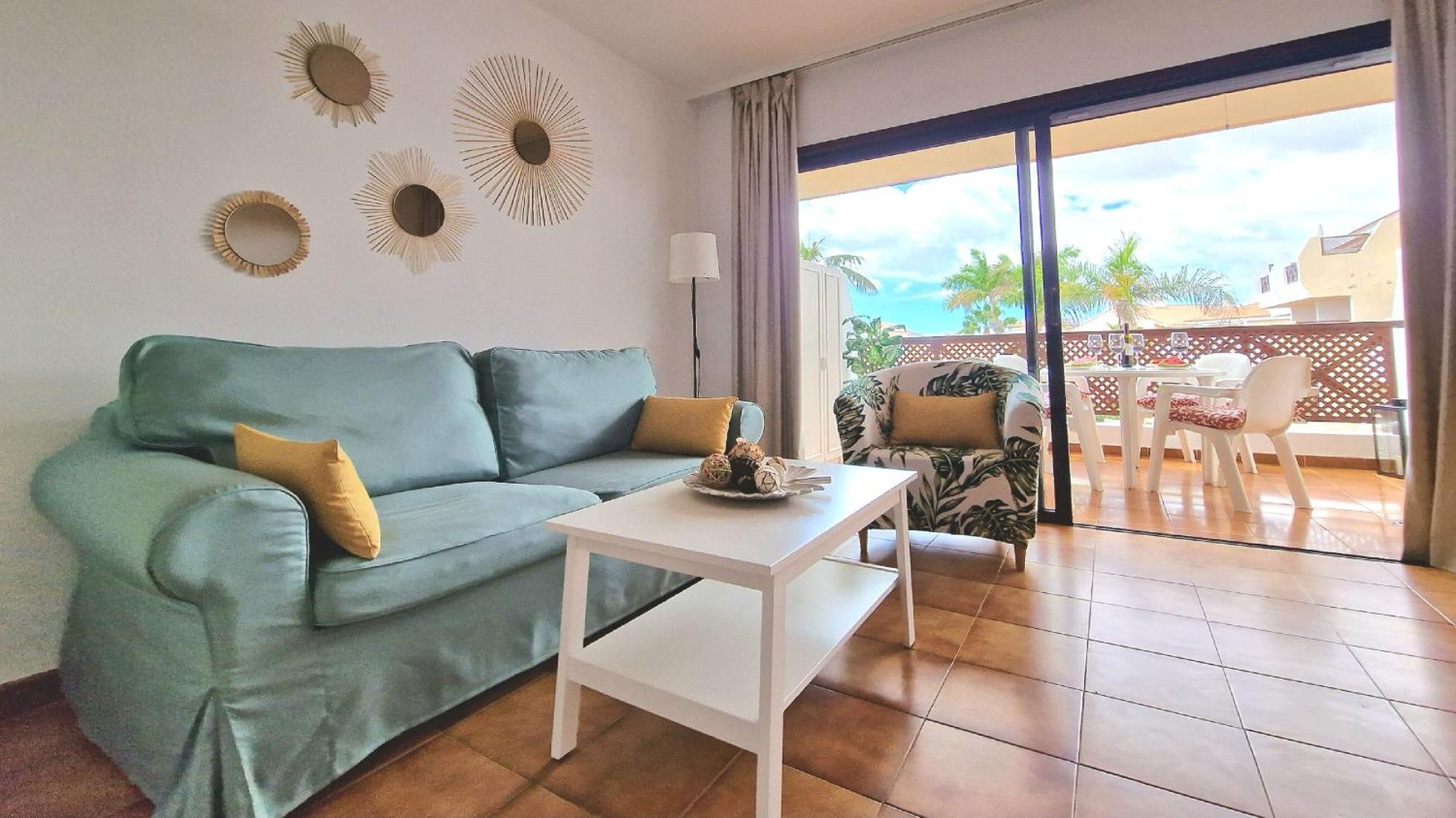 Strelitzia Apartment - Ocean View & Heated Pool San Miguel de Abona Exteriör bild